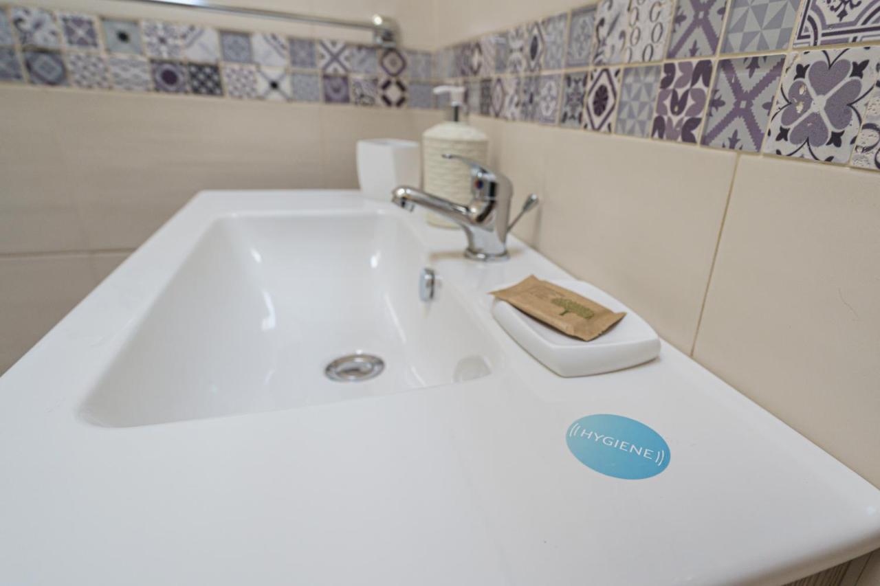 Holiday In Home Suite Archimede 卡塔尼亚 外观 照片