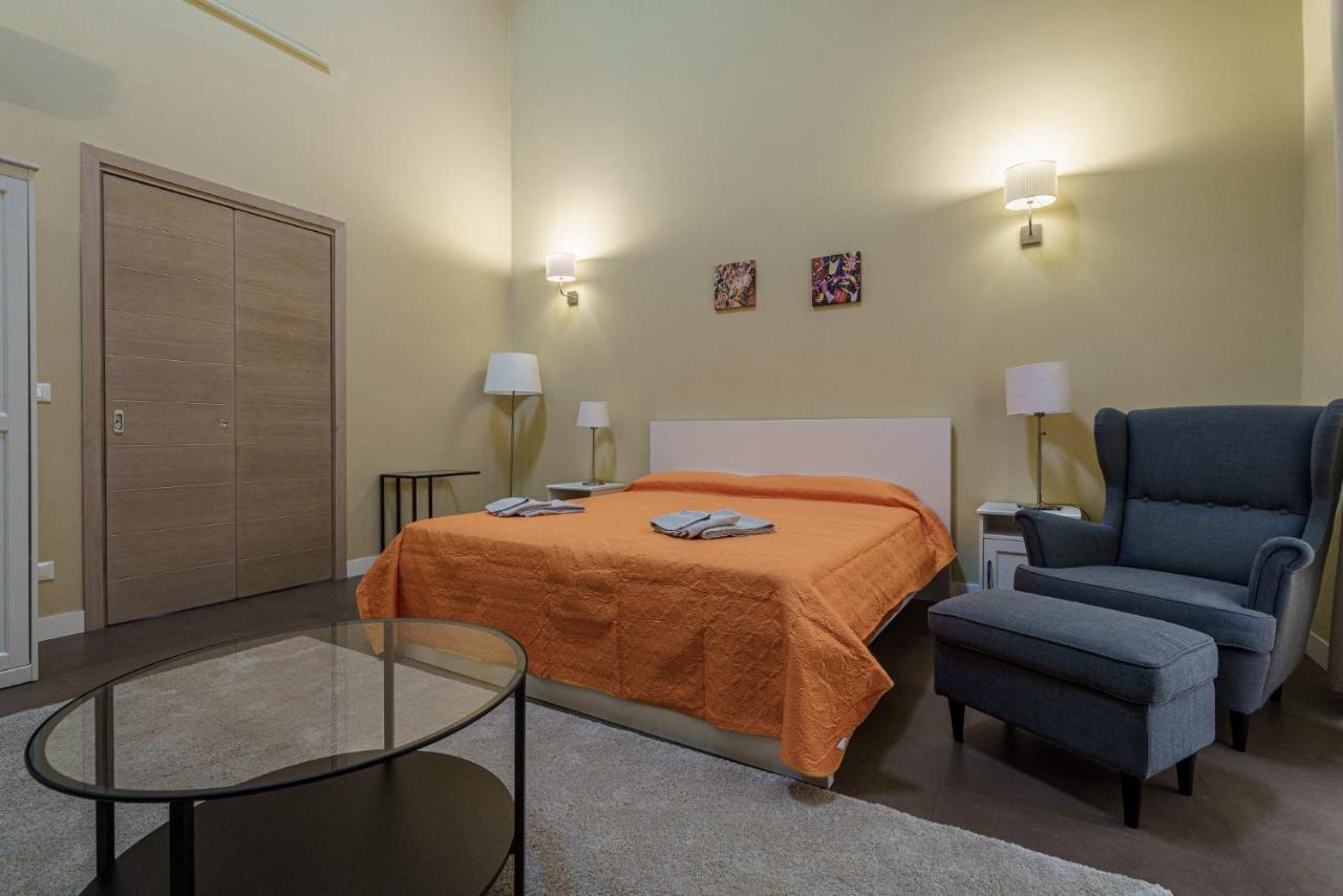 Holiday In Home Suite Archimede 卡塔尼亚 外观 照片