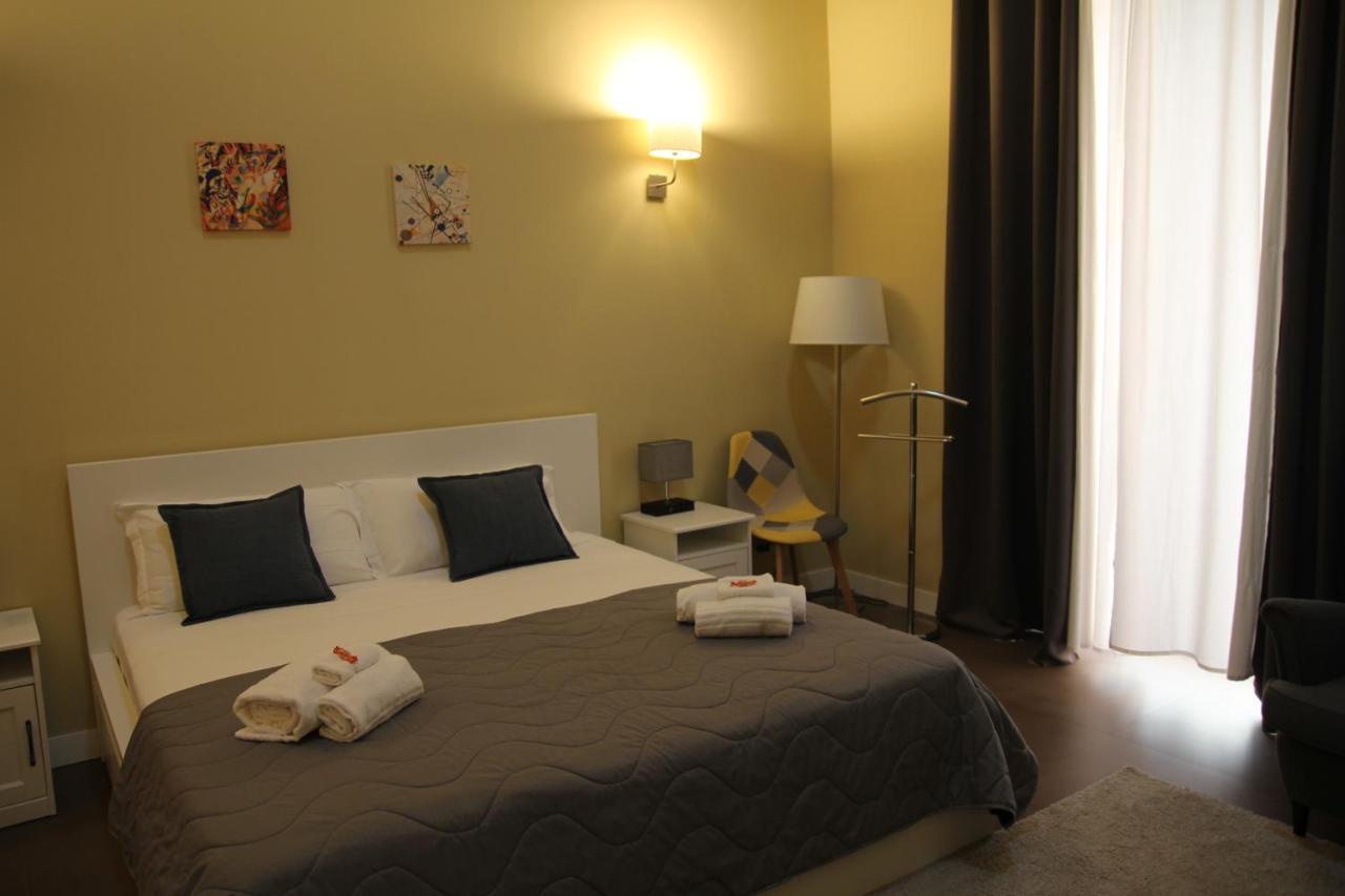 Holiday In Home Suite Archimede 卡塔尼亚 外观 照片