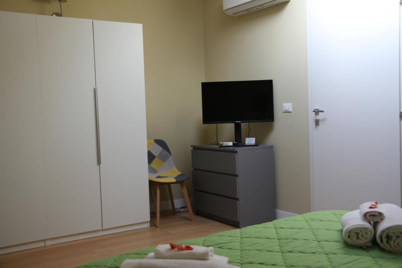 Holiday In Home Suite Archimede 卡塔尼亚 外观 照片